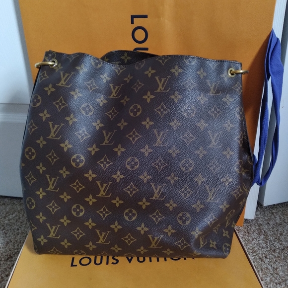 Traded ❤️ Louis Vuitton Metis Hobo - Picture 3 of 16